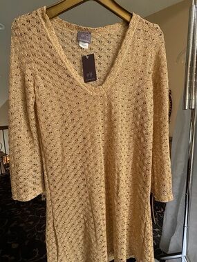 ELF Crochet V-Neck Tunic in Beige
